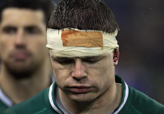Leinster centre Brian O’Driscoll will miss the Challenge Cup final with Stade Francais after failing to recover from a back spasm.