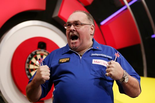Tony O'Shea and Wesley Harms have reached the semi-finals of the BDO World Championships at Lakeside.