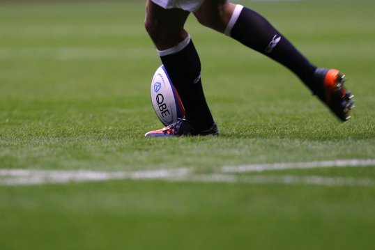 Most of the first-half was dominated by the kicking skills of Toby Flood and Berrick Barnes but eventually came alive.