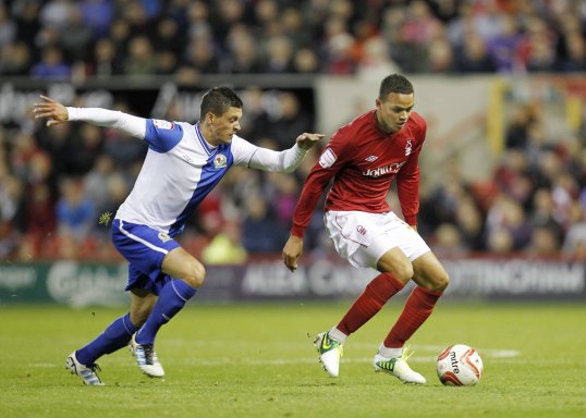 Nottingham Forest manager Sean O'Driscoll has said he will contact Tottenham Hotspur to see if he can extend the loan of Jermaine Jenas.