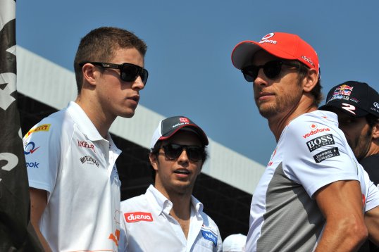 Sergio Pérez has hit out at Force India’s Paul di Resta after the Scot claimed Pérez only got a set with McLaren because of his sponsorship backing.