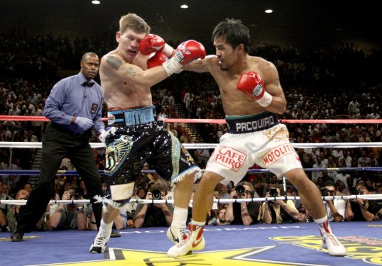 Eight-division world champion boxer Manny Pacquiao has labelled Ricky Hatton’s decision to return to boxing as a bad idea.