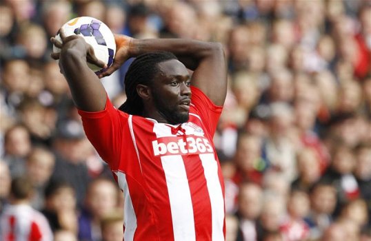 Crystal Palace are weighing up a January move for Stoke City striker Kenwyne Jones.