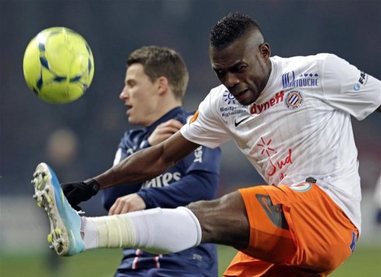 Ligue 1 leaders Paris Saint-Germain defeated Montpellier at the Parc des Princes thanks to an 80th minute strike by Kevin Gameiro.