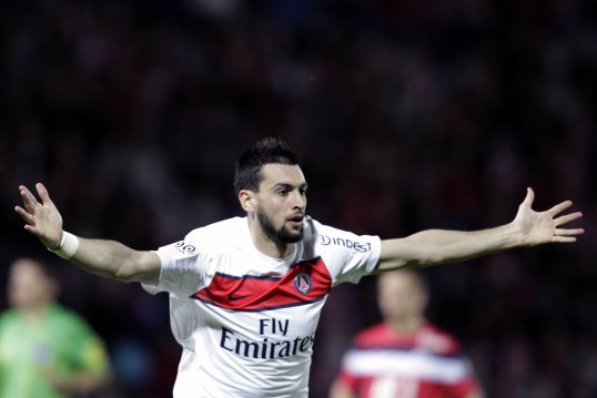 Paris Saint-Germain midfielder Javier Pastore is desperate to play for AC Milan.