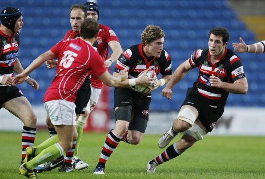 Former England rugby union international Josh Lewsey said that the Cornish Pirates must reconnect with the local community to aide their improvement.