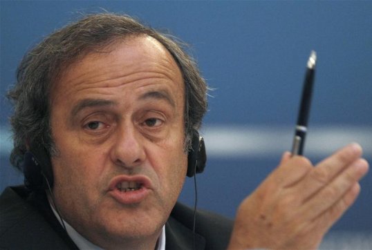Uefa president Michel Platini doubts a massive and organised doping system could occur in football, as discovered in cycling with the case of Lance Armstrong.