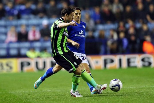 Reading have announced the signing of Wayne Bridge from Manchester City on a one-year deal.