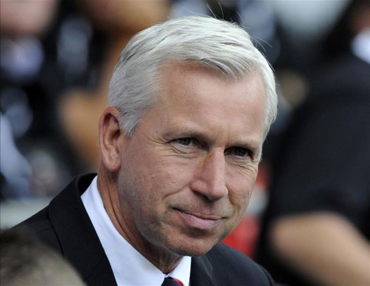 Newcastle United manager Alan Pardew has revealed he is determined to end the club’s 58-year wait for a trophy.