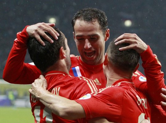 Russia go top of Group 6 in the World Cup qualifier against a rather disappointing Portugal who, largely, failed to show any sparkle.