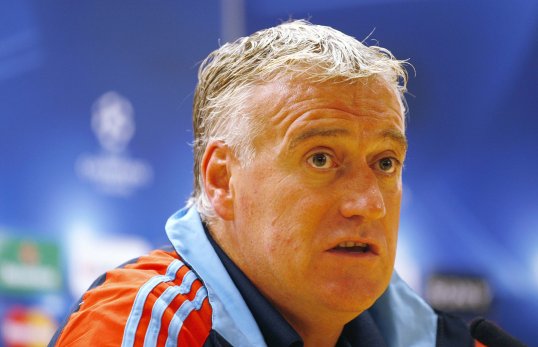 French head coach Didier Deschamps has continued the current spat with Tottenham Hotspur manager André Villas-Boas.