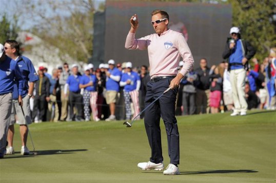 Ian Poulter said he must keep his emotions in check as tries to get himself “revved up” for The Masters at Augusta