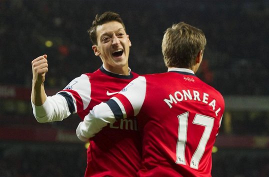 Arsenal, Chelsea and Manchester City all won again as they reaffirmed their status as title favourites this season, while Manchester United were beaten at home.