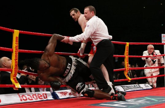 David Price retained his British and Commonwealth heavyweight titles with a devastating 82-second knockout of Audley Harrison.