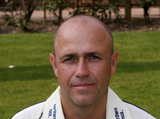 Bangladesh head coach Richard Pybus has quit his role with the side for the second time.