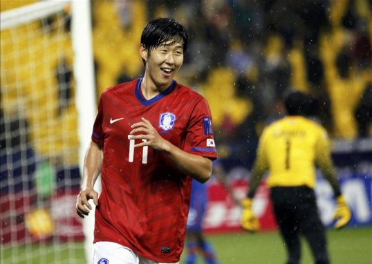 Qatar were denied a memorable draw with South Korea after a stoppage time goal from Son Heung-Min gave his side a 2-1 win.