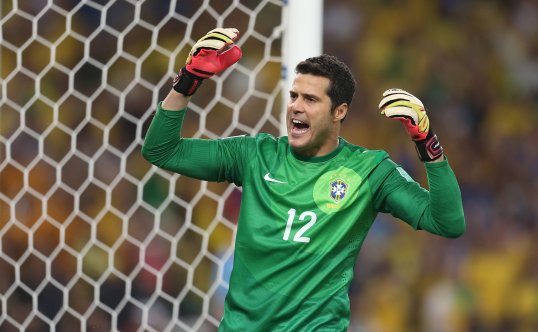 Fiorentina have again insisted they did not make a late summer bid for Queens Park Rangers goalkeeper Julio Cesar.