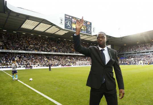 Queens Park Rangers boss Harry Redknapp sent a relegation SOS to retired centre-back Ledley King last season.