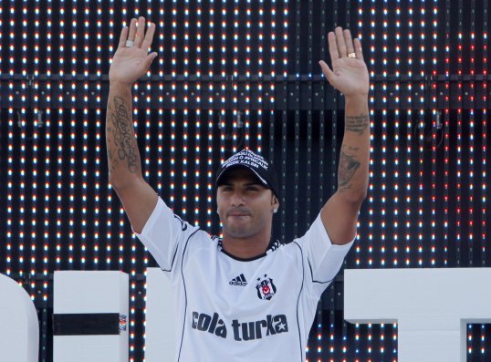 Portugal international Ricardo Quaresma has joined Al-Ahli Dubai following his release from Besiktas.