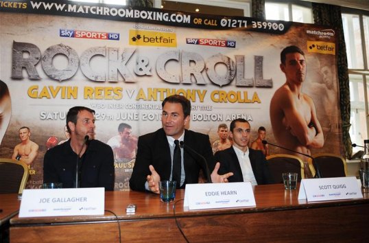 Scott Quigg has told Carl Frampton he needs to re-adjust his focus from a fight with him as he is concentrating on winning a world title.