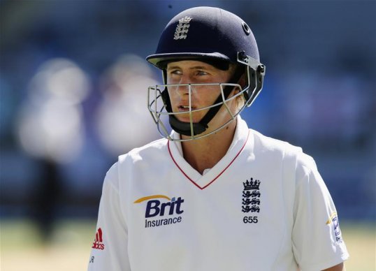 Yorkshire have ruled out dropping batsman Joe Root down the batting order to accommodate his England Test positioning.
