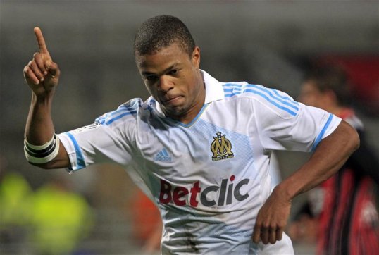 Loïc Rémy’s move from Olympique de Marseille to the Premier League has finally been completed with the striker agreeing a deal with Queens Park Rangers for a club-record fee.