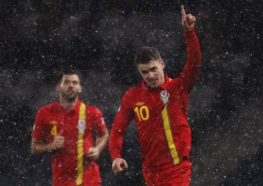 Wales’s Aaron Ramsay has apologised for his red card towards the end of the 2-1 defeat of Scotland in the World Cup qualifier on Friday night.