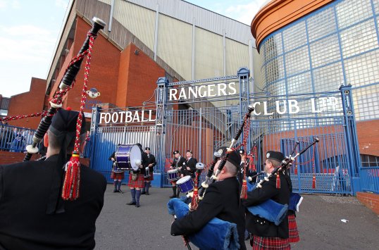 Rangers FC has revealed its intention to float shares on the AIM market in London.