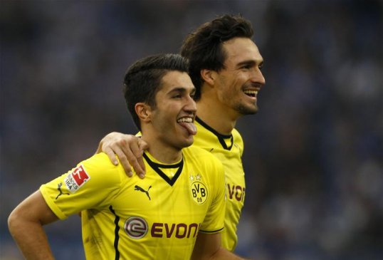 Real Madrid look the favourites to sign Ilkay Gundogan from Borussia Dortmund as they offer Nuri Sahin to the Bundesliga club in return.