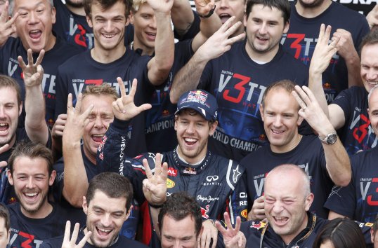 Red Bull Racing have paid each of their 550 employees £10,000 after Sebastian Vettel led them to six championships in three years on Sunday.