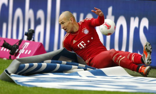 Arjen Robben claims he is unlikely to play for Bayern Munich again this year after suffering a setback in his recovery from injury.