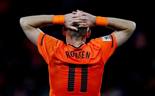 Arjen Robben nearly hung up his boots due to ongoing injury problems.
