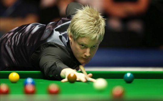 Defending champion Neil Robertson beat Mark Allen in a closely fought Masters quarter-final.