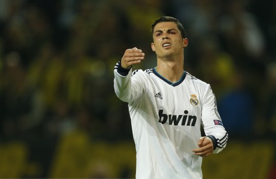 Real Madrid defender Alvaro Arbeloa believes it is vital Cristiano Ronaldo pens a new deal at the Bernabeu.