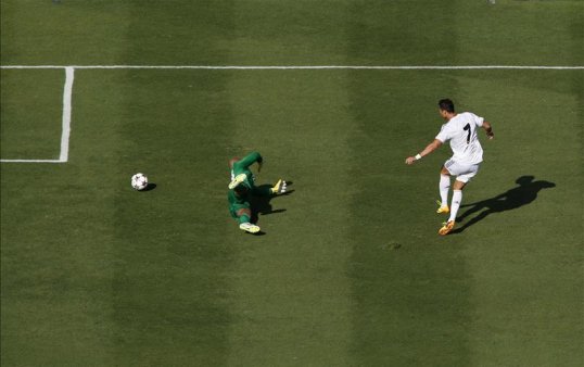 Real Madrid’s Cristiano Ronaldo is bemused by comments from former coach Jose Mourinho regarding the player’s attitude.