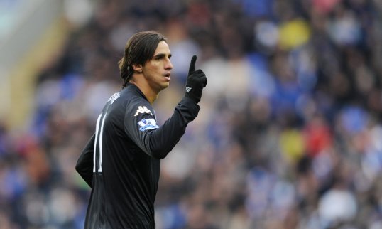 Fulham striker Bryan Ruiz has said it is