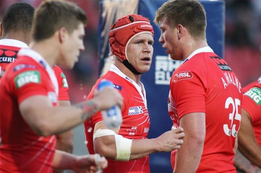 Salford City Reds have been docked two points and fined £5,000 for fielding 14 players in a Super League match.