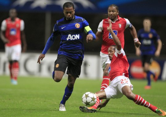 The Champions League match between SC Braga and Manchester United has been interrupted by the floodlights failing.