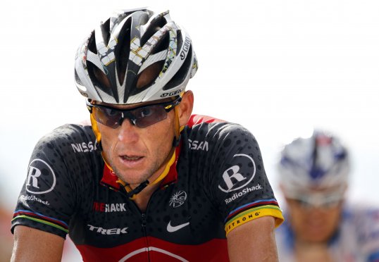 Dallas insurance company SCA Promotions have written to Lance Armstrong demanding he returns $12 million in payments and warned it might take legal action.