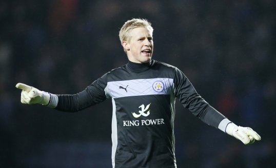 Leicester City goalkeeper Kasper Schmeichel is sure the Foxes can catch Championship leaders Cardiff City.