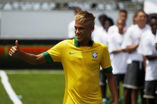 Brazil forward Neymar has said that it will be an honour to play under Luiz Felipe Scolari in the national side’s international friendly with England on Wednesday.