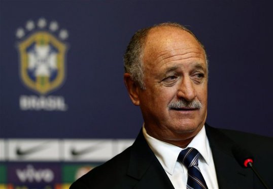 Luis Felipe Scolari has been installed as the manager of Brazil for the second time.
