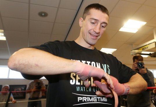 Former WBA welterweight champion Vyacheslav Senchenko has prepared himself for a tough battle against returning British boxer Ricky Hatton on Saturday.
