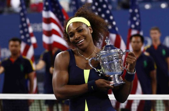Serena Williams defeated Victoria Azarenka in the US Open final and was then hailed as the best ever female tennis player - by her opponent.