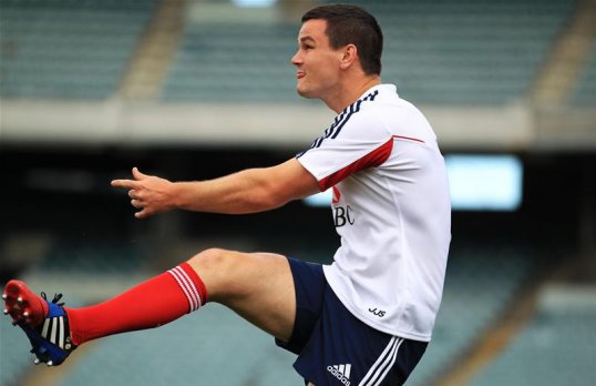 Fly-half Jonathan Sexton scored the first try for the British and Irish Lions in Australia in a one sided match against Western Force in Australia.