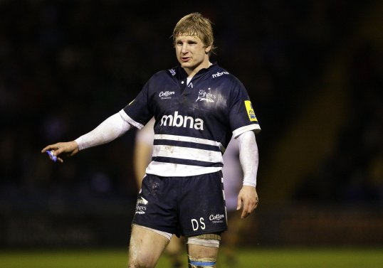 Sale Sharks captain David Seymour has agreed a contract extension Premiership club.