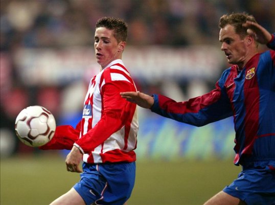 Atlético Madrid coach Diego Pablo Simeone has hinted that he could be interested in bringing Chelsea striker Fernando Torres to the Primera División side at the end of the season.