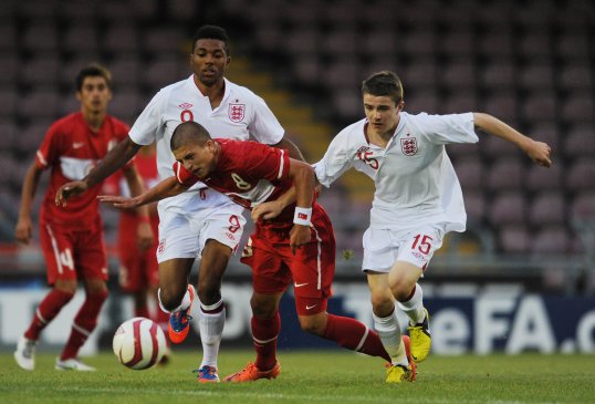 Teenager Jerome Sinclair could create history tonight by becoming the youngest player to appear in a Liverpool first team shirt.