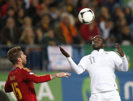 French side Toulouse have suspended their midfielder Moussa Sissoko over his dispute with the club concerning his future.