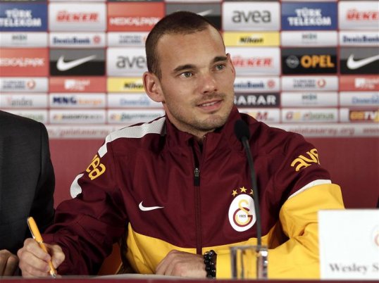 Galatasaray midfielder Wesley Sneijder believes that his goal against Kayserispor at the weekend has sent a message to former club Real Madrid ahead of the two sides’ Champions League clashes in April.